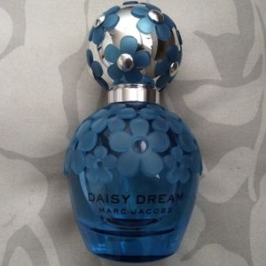 Daisy dreams Marc Jacobs